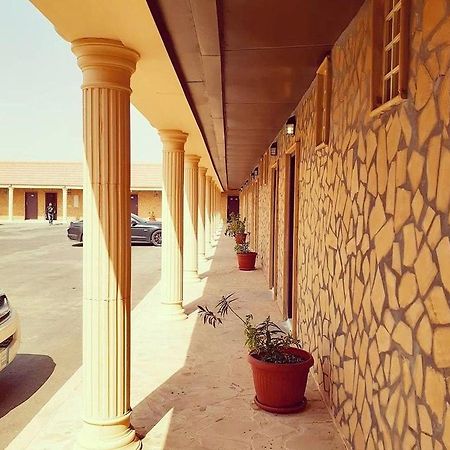 Desert Rose Motel Al Ghat Екстериор снимка